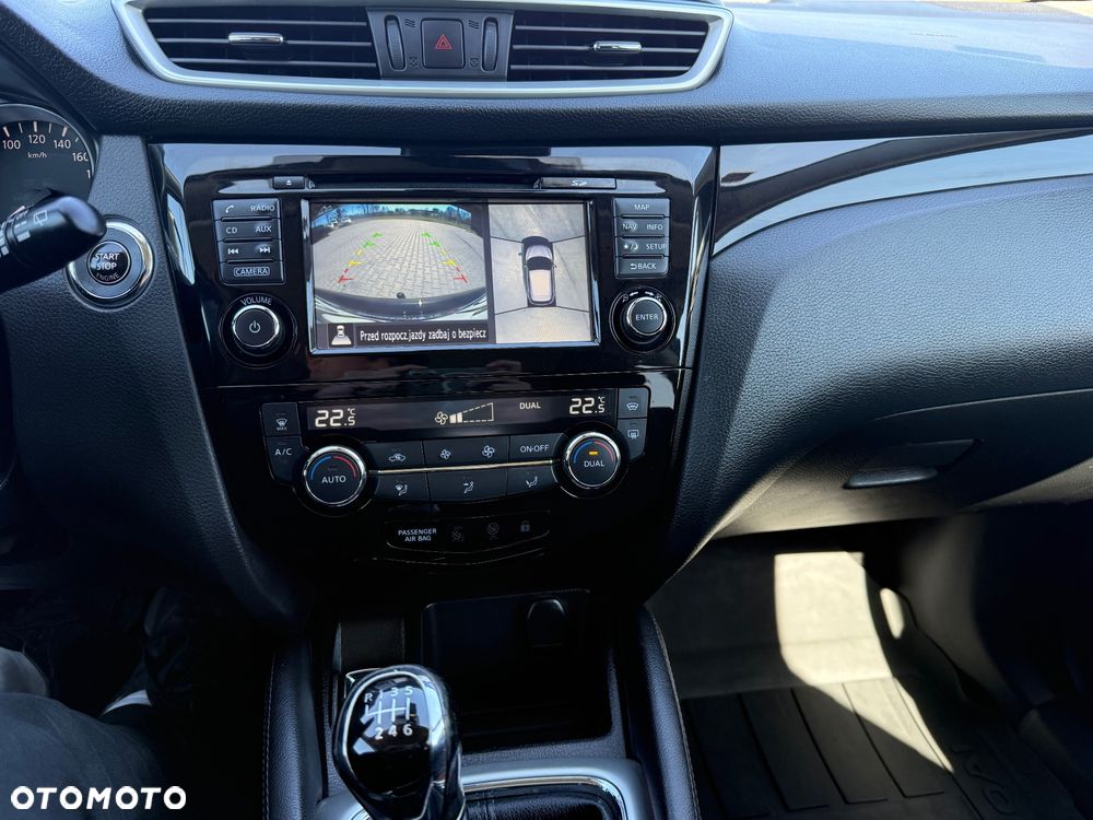 Nissan Qashqai 1.6 DIG-T N-Tec - 24