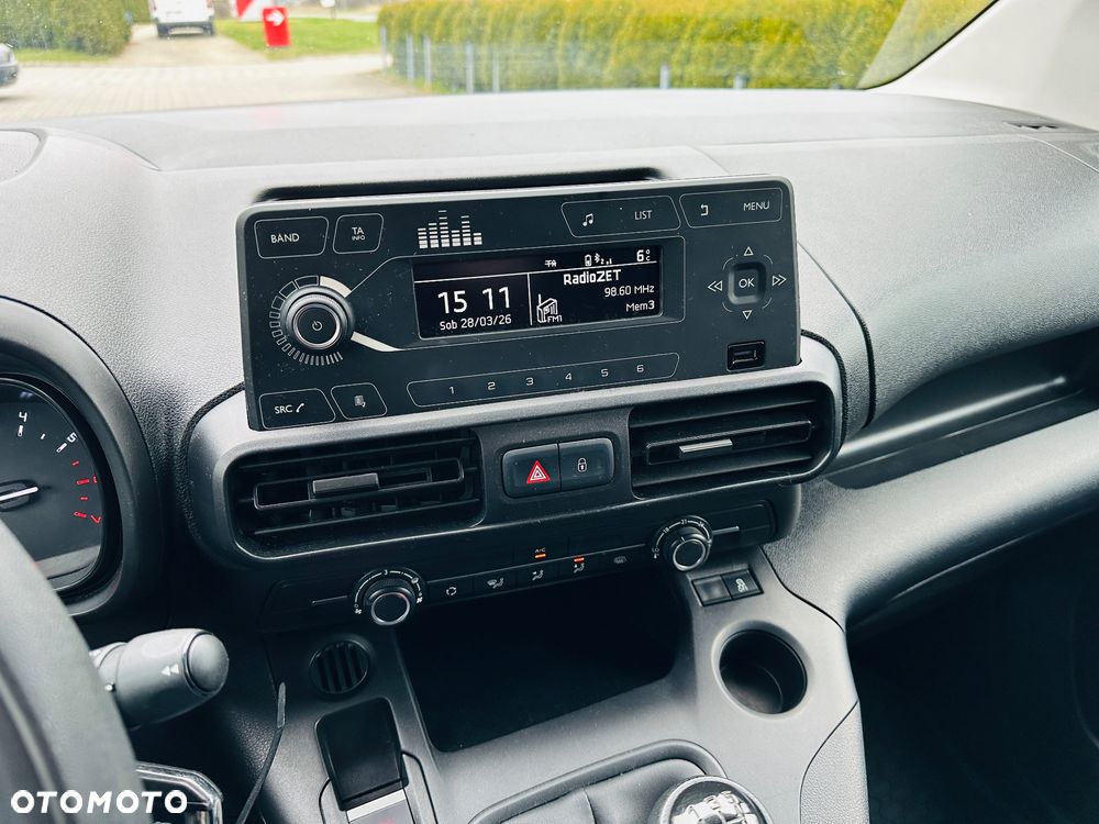 Toyota Proace City 1.5 D-4D  2,3t Active - 28