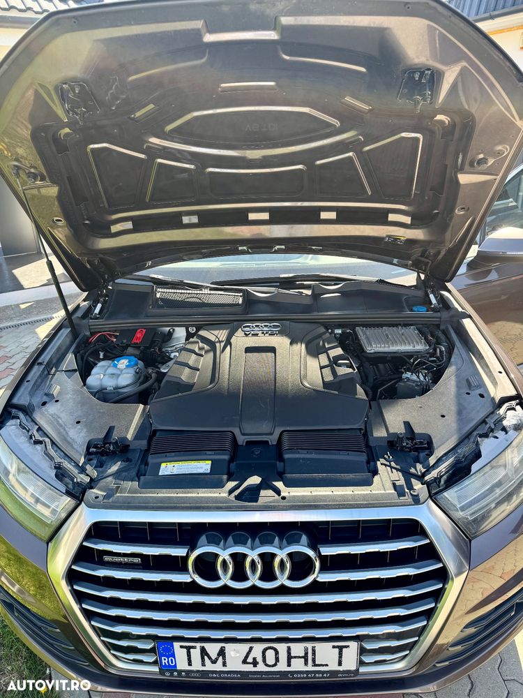 Audi Q7 - 6