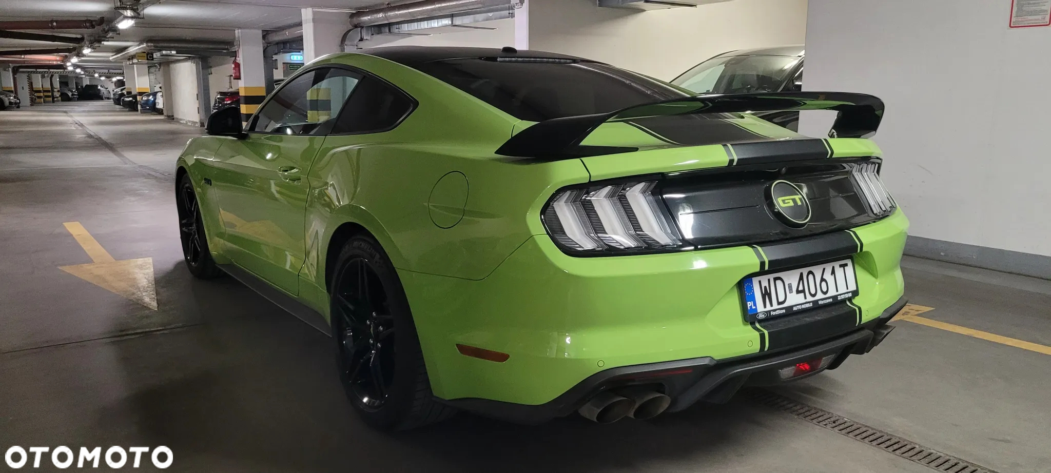 Ford Mustang 5.0 V8 GT - 4