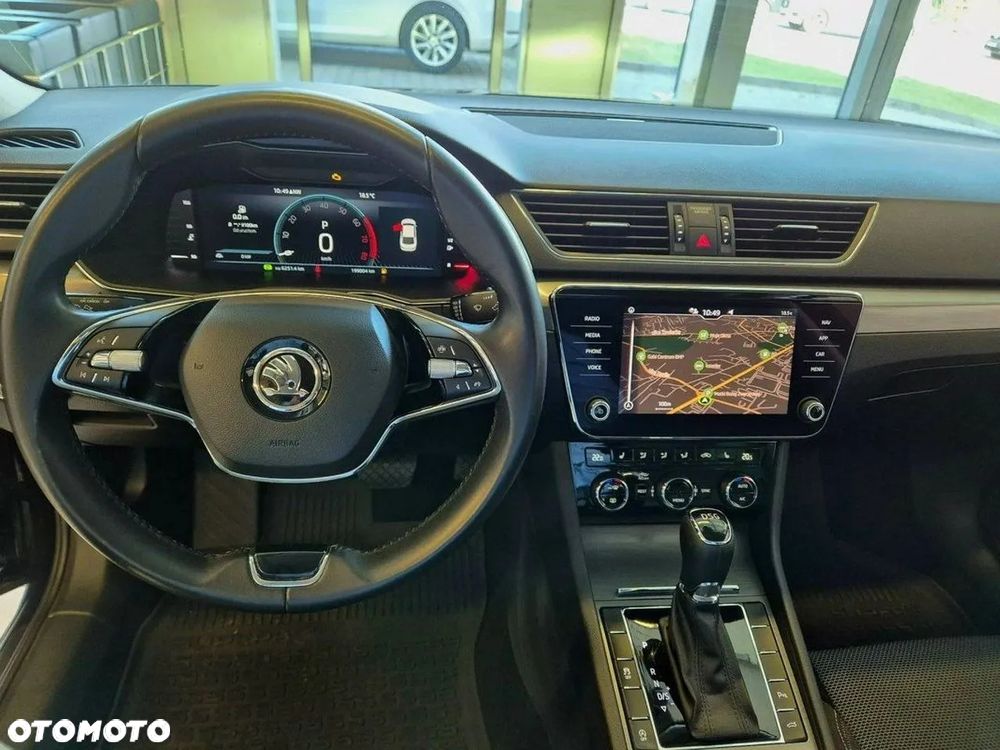 Skoda Superb 2.0 TSI Style DSG - 23