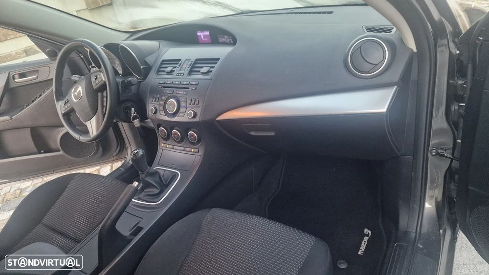 Mazda 3 MZ-CD 1.6 Comfort - 26