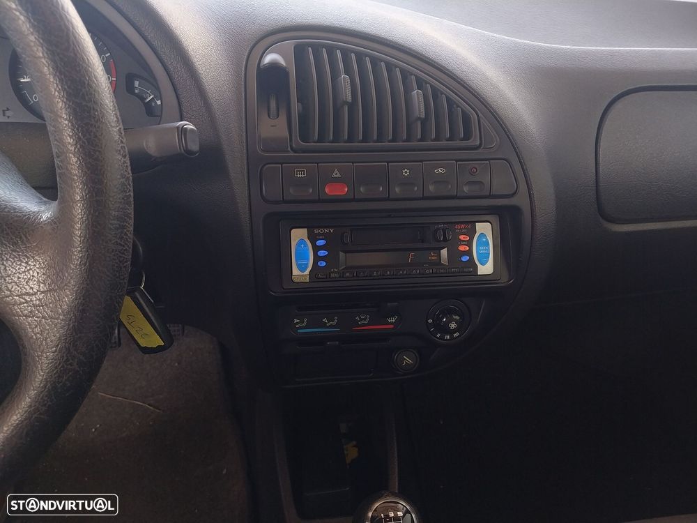 Citroën Saxo 1.1i Exclusive - 6