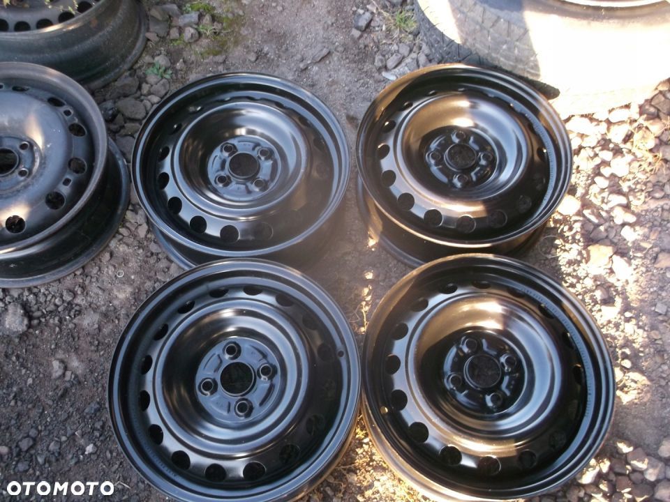 Felgi stalowe Toyota 5 x 15" 4x100 ET 39 - 1