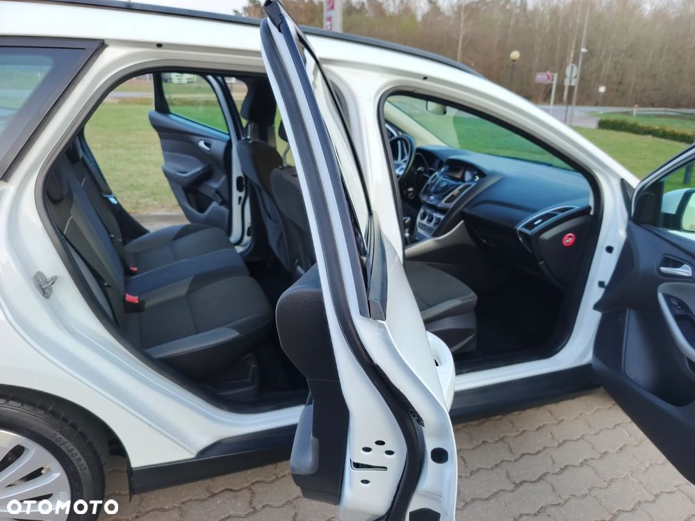 Ford Focus 2.0 TDCi Edition - 6