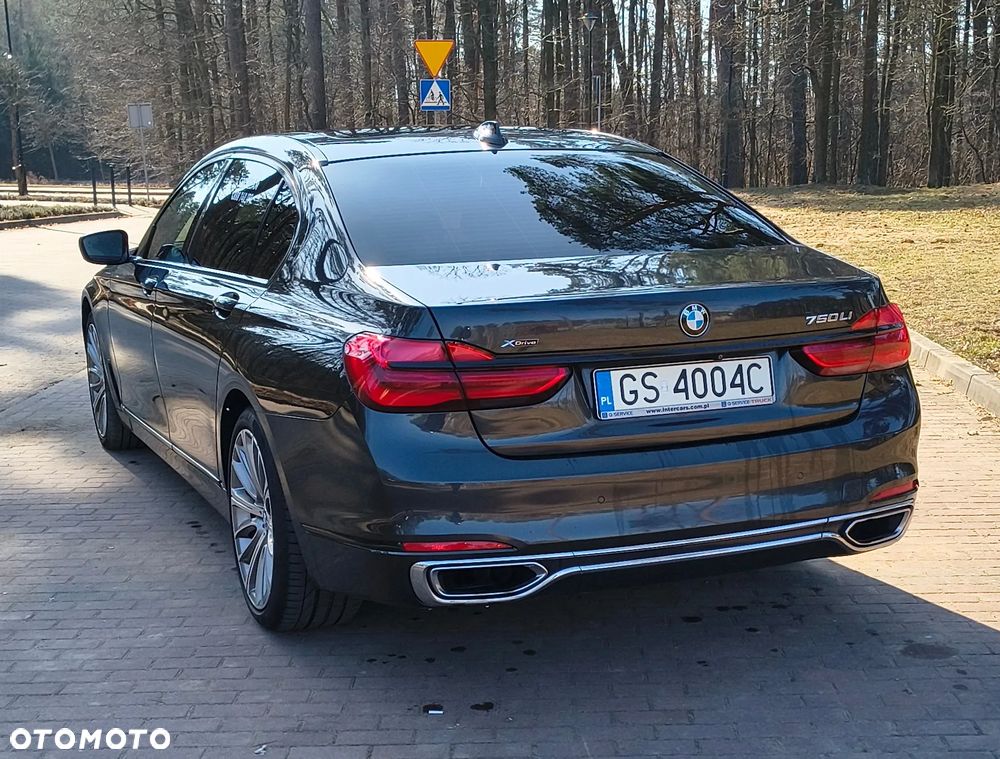 BMW Seria 7 750Li xDrive Edition Exclusive - 2