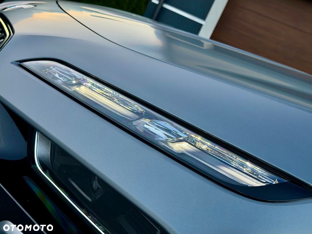 BMW Seria 7 M760e PHEV xDrive Individual Edition sport - 26
