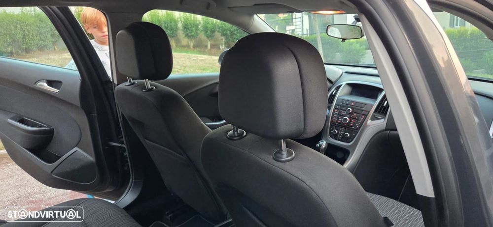 Opel Astra Sports Tourer 1.3 CDTi Executive S/S - 13