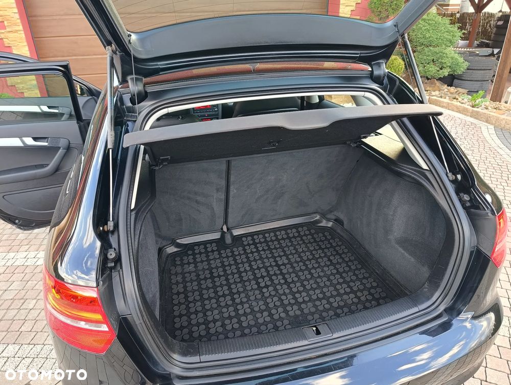 Audi A3 Sportback 2.0 TDI Ambiente - 34