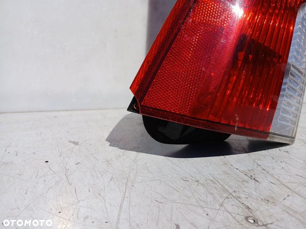 LAMPA TYŁ TYLNA LEWA VOLVO V50 LIFT 07-12r. 30744543 - 2