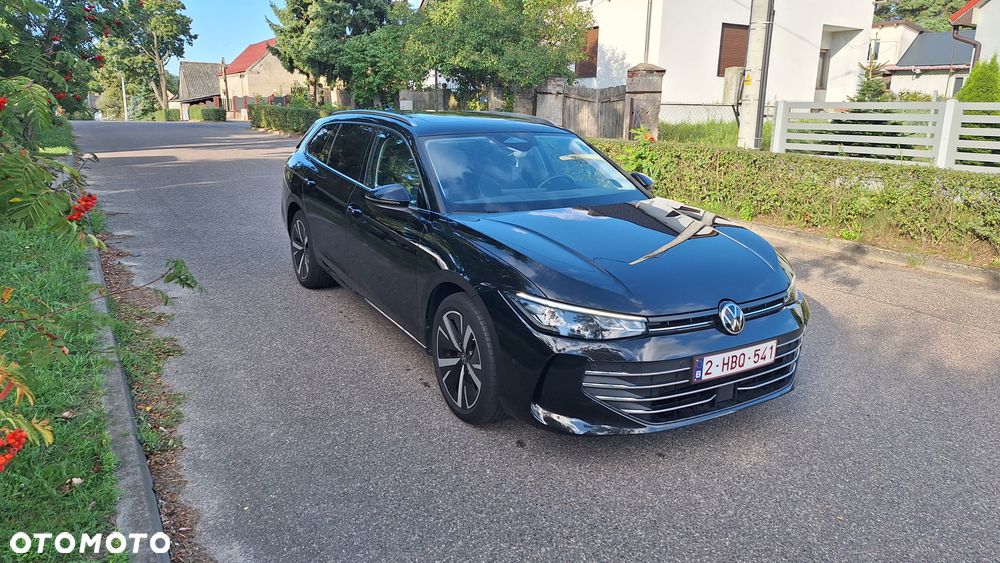 Volkswagen Passat 1.5 TSI OPF DSG Elegance - 1