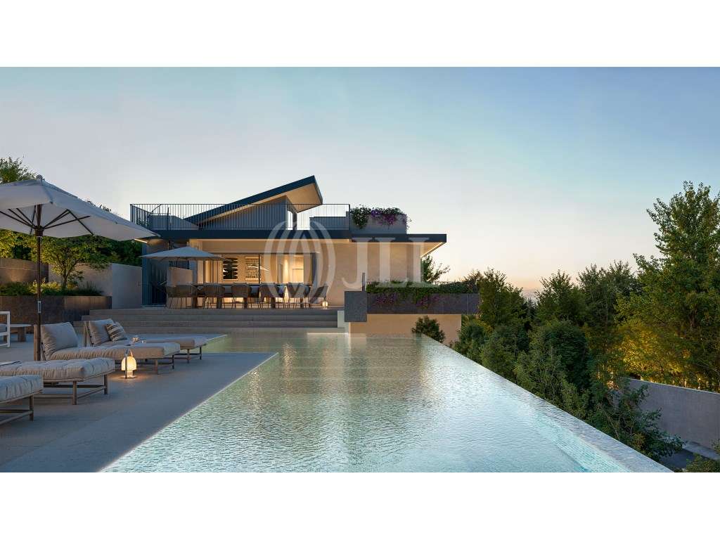 Moradia T5 com jardim e piscina em Queijas Oeiras - Grande imagem: 4/17