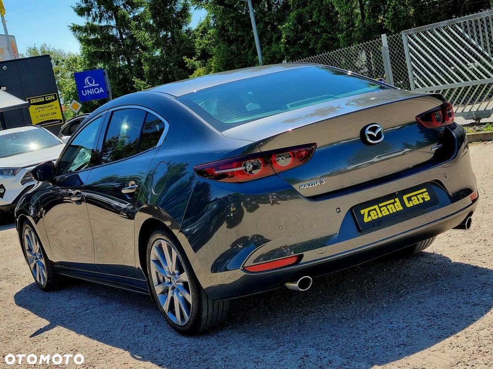 Mazda 3 - 7
