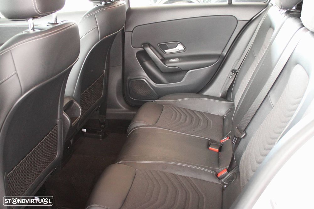 Mercedes-Benz A 250 e Style Plus - 15