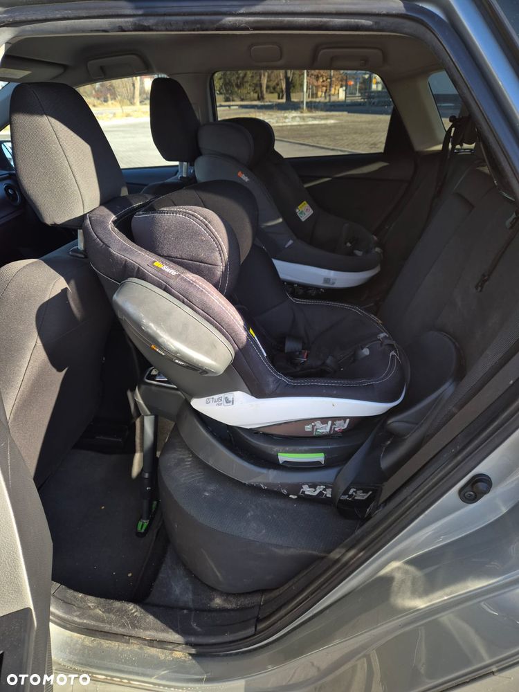 Toyota Auris 1.6 Premium Comfort - 8