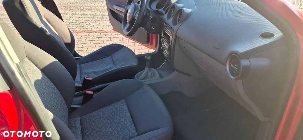 Seat Ibiza 1.4 16V Stella - 10
