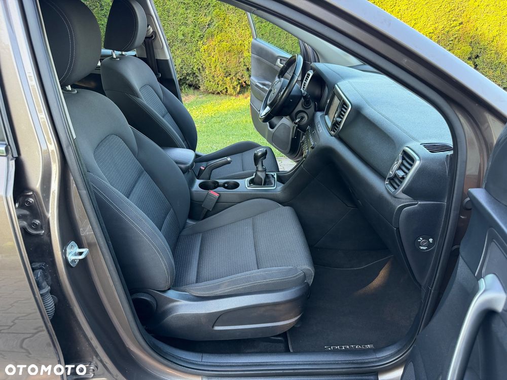 Kia Sportage 1.6 T-GDI AWD SPIRIT - 31