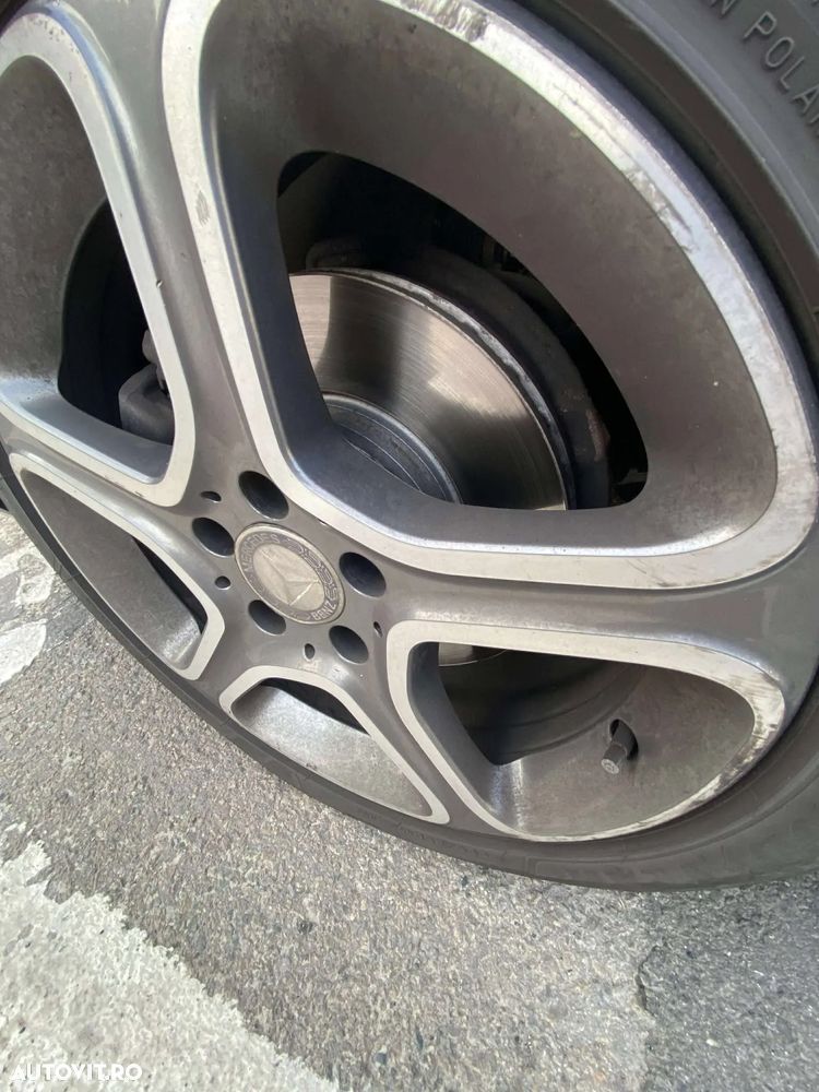Mercedes-Benz CLA 180 - 9