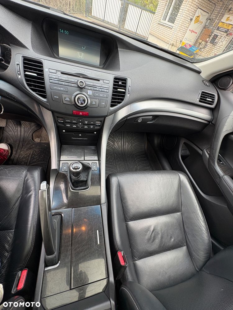 Honda Accord 2.2d Executive Nav - 27