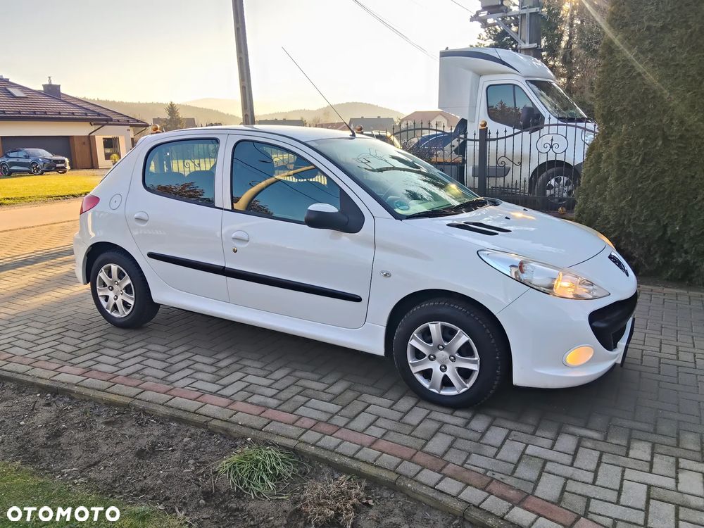 Peugeot 206 plus 75 - 9