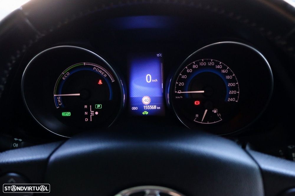 Toyota Auris Touring Sports 1.8 HSD Comfort +P.Techno+P.Sport - 10