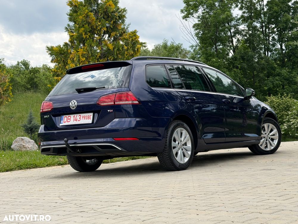 Volkswagen Golf 1.6 TDI (BlueMotion Technology) Comfortline - 4