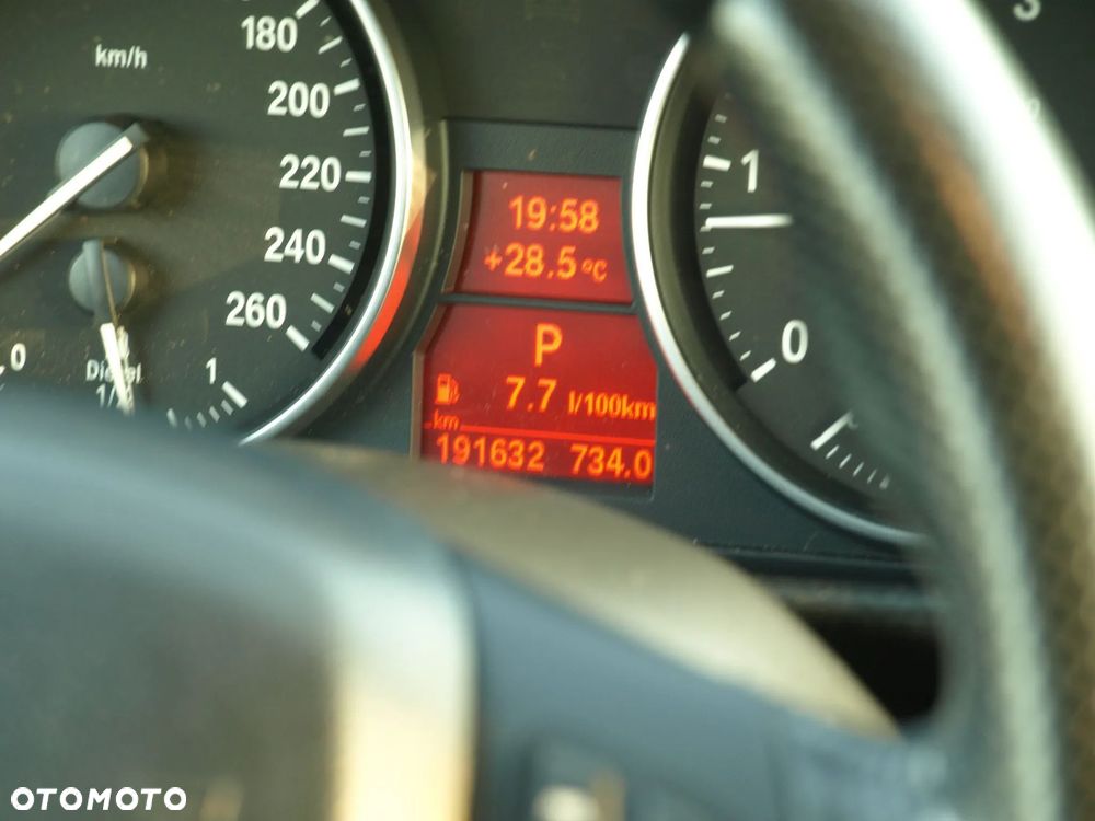 BMW X1 xDrive25d - 16