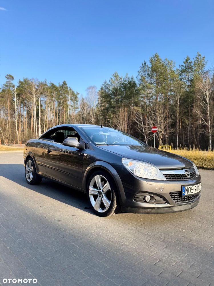 Opel Astra 1.9 CDTI Limited - 11