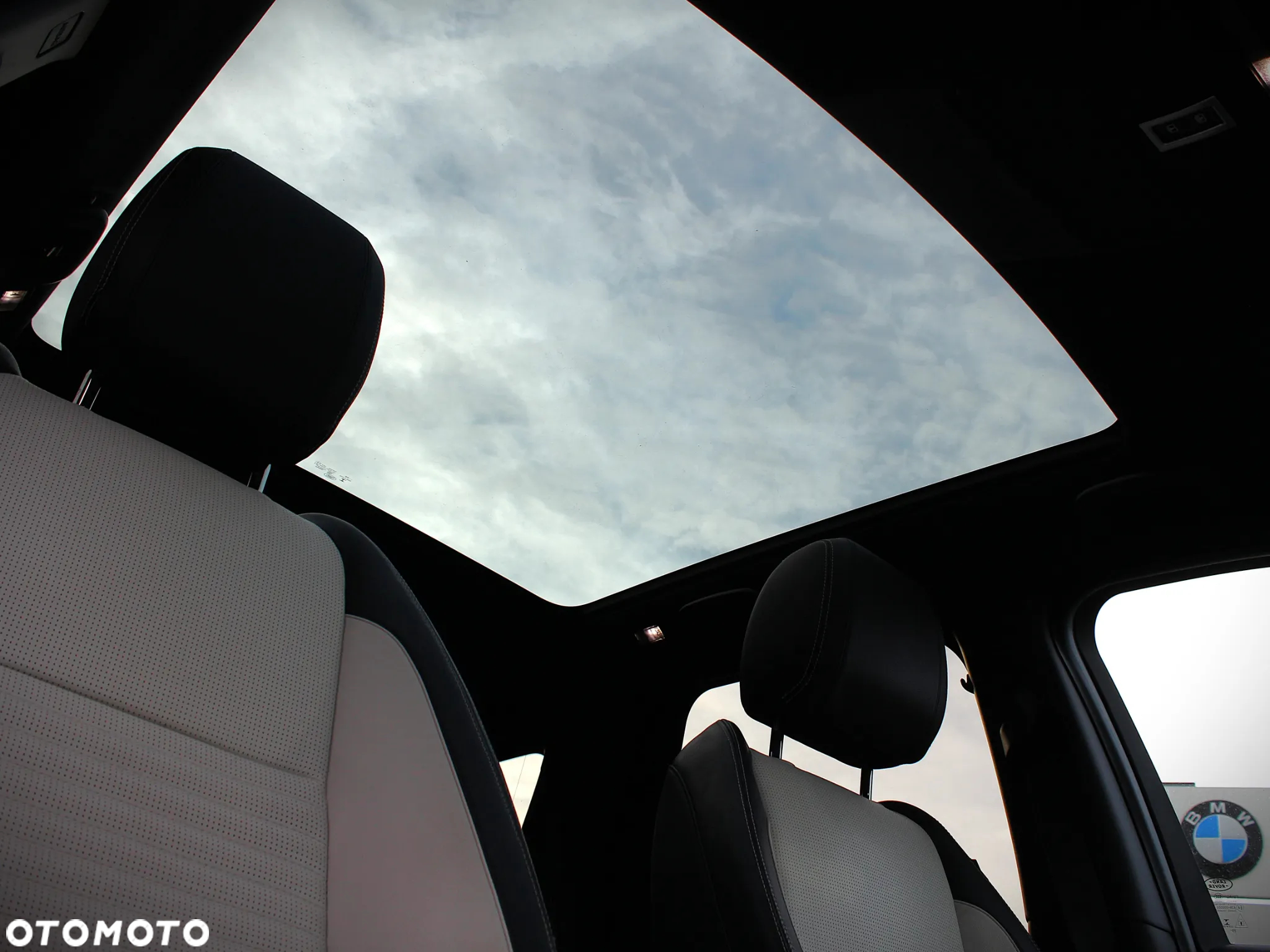 Land Rover Discovery Sport - 25