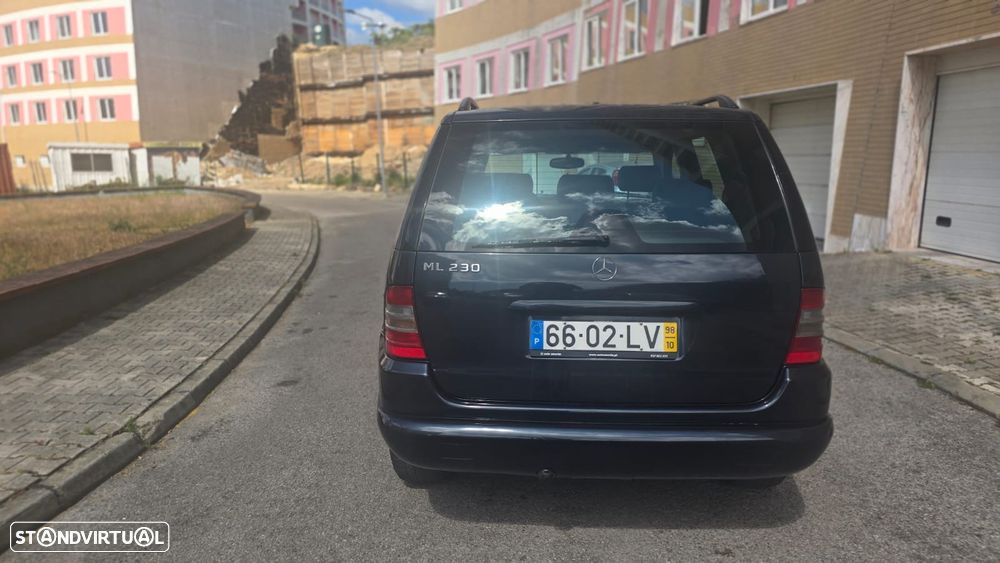 Mercedes-Benz ML 230 Standard - 7