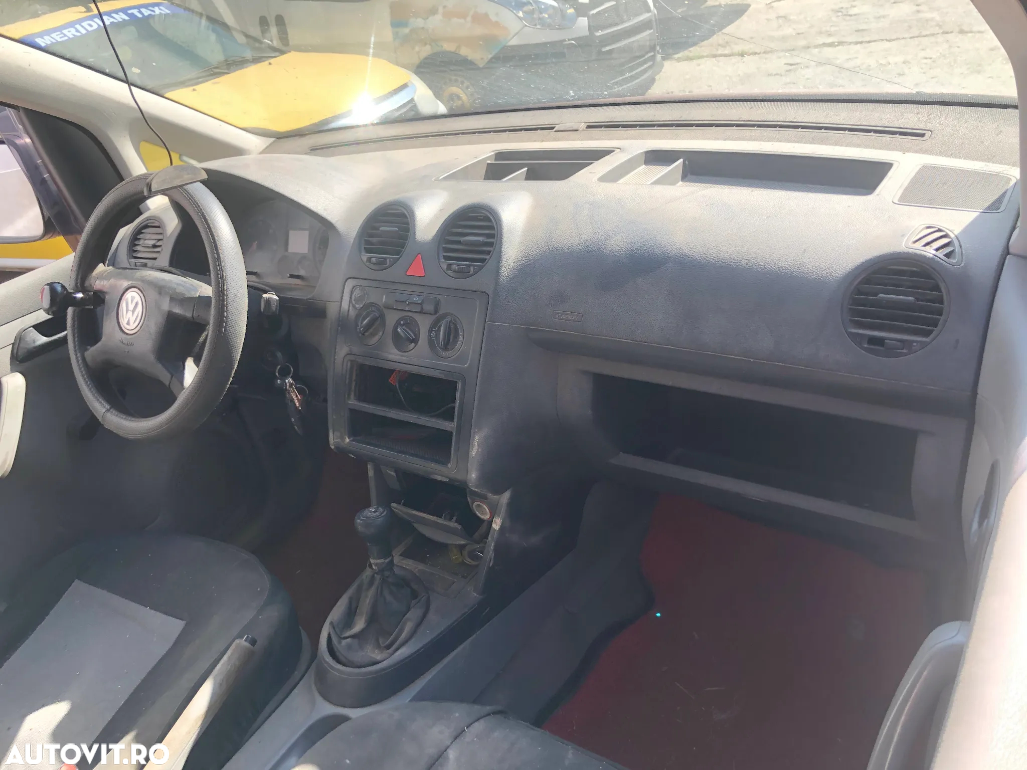 Dezmembrez VW Volkswagen Caddy rosu visiniu BDJ 2.0 SDI - 6