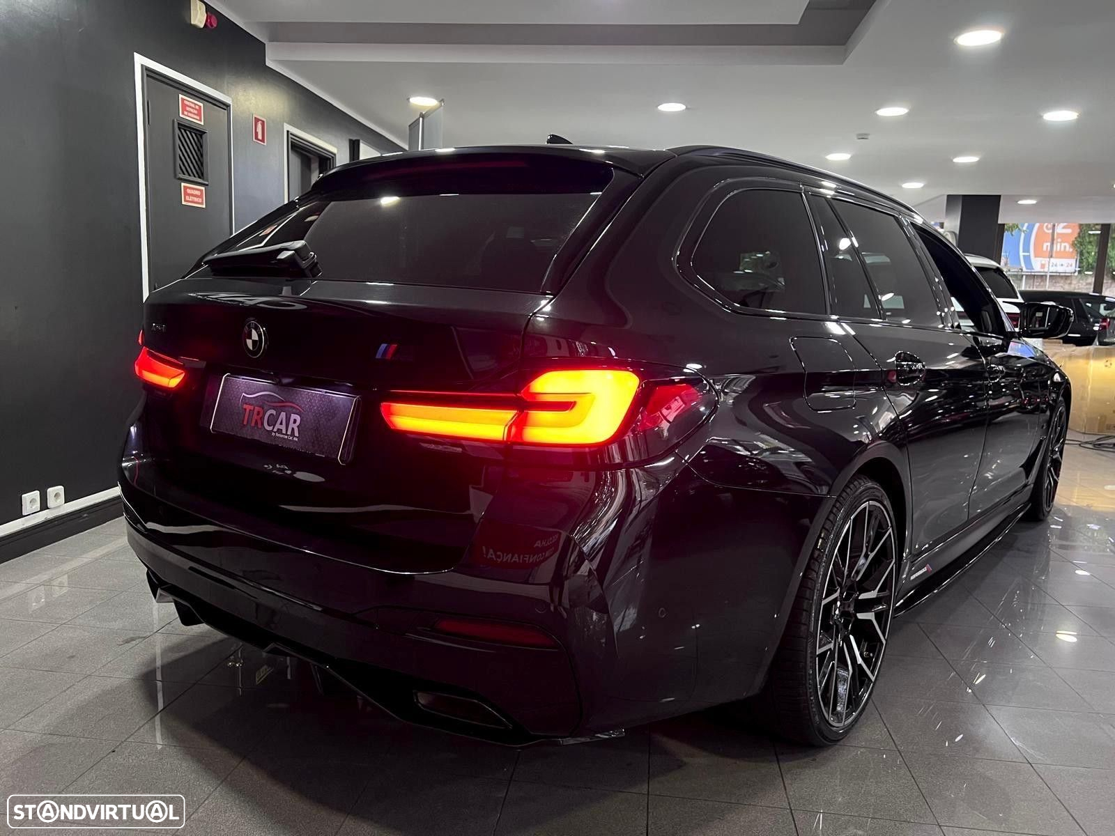 BMW 530 e Pack Desportivo M - 20