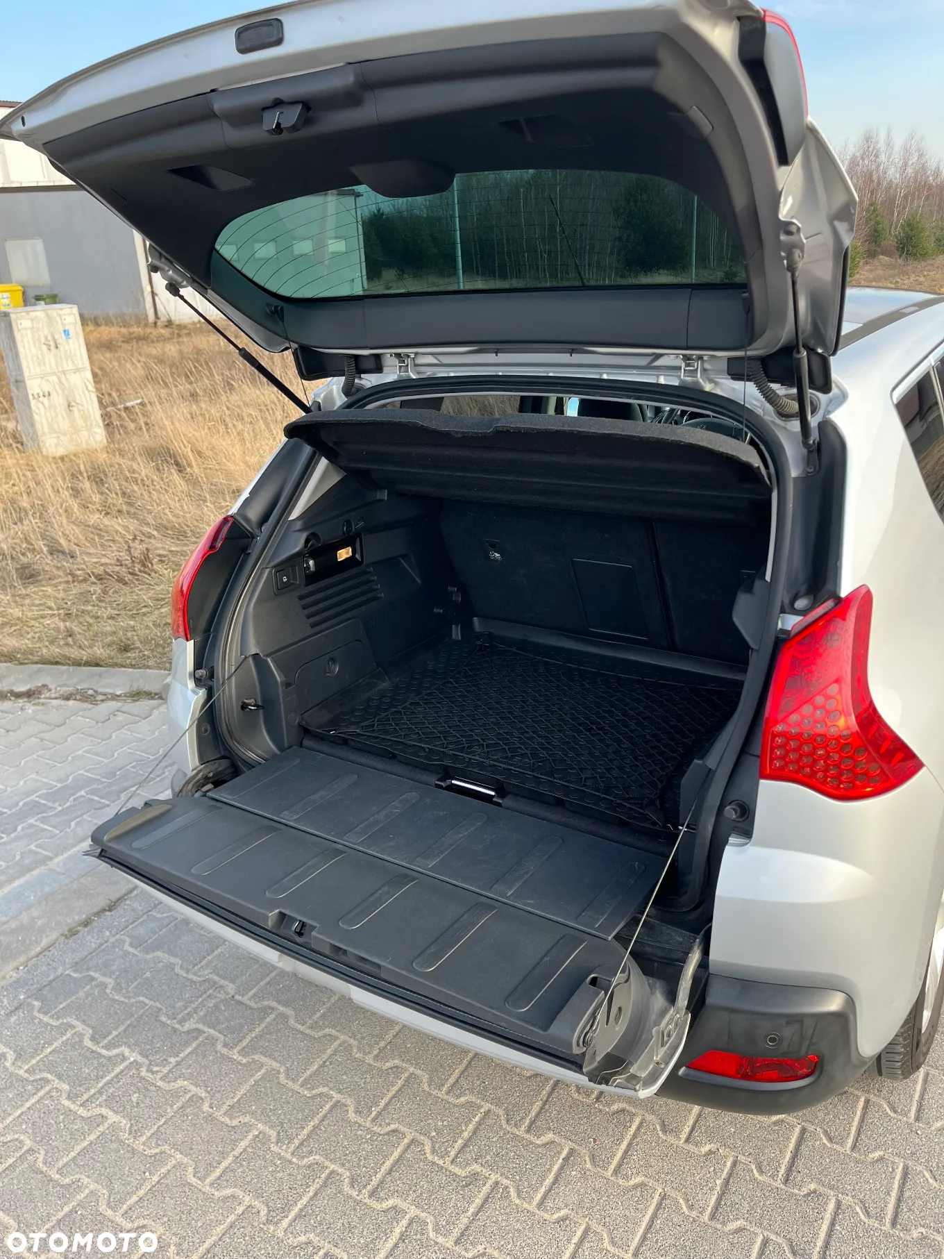 Peugeot 3008 1.6 HDi Premium - 27