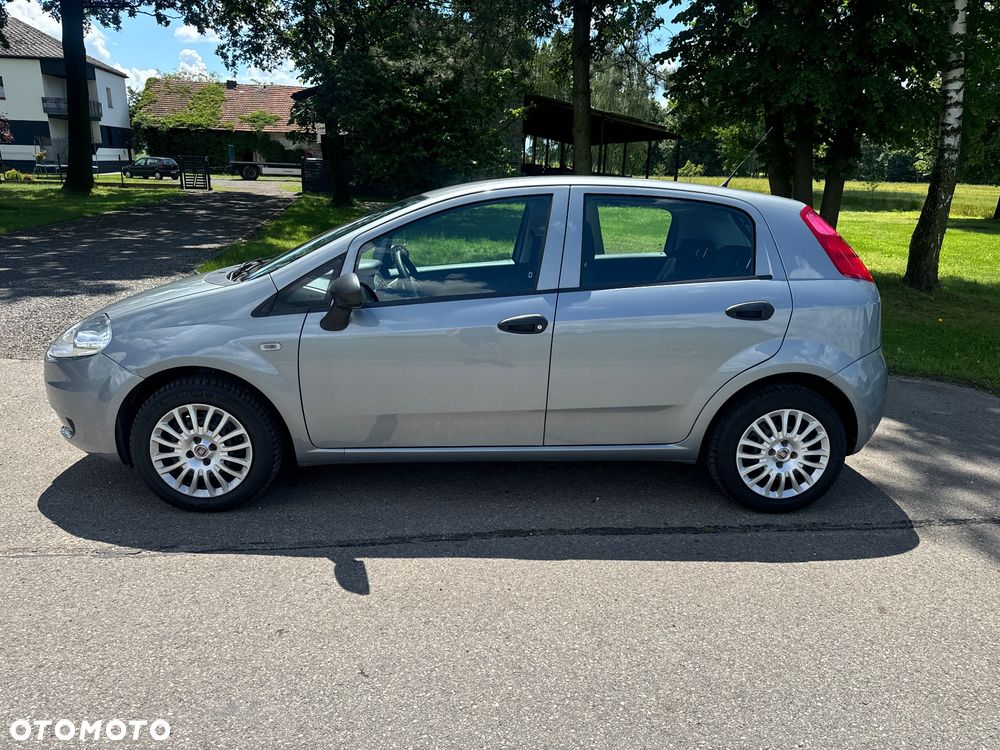 Fiat Grande Punto - 8