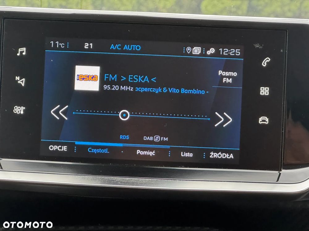 Peugeot 2008 PureTech 100 Stop&Start Allure Pack - 36