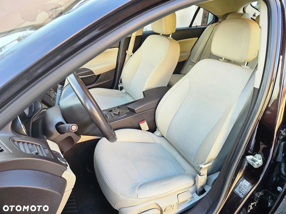 Opel Insignia 2.0 CDTI Cosmo - 9