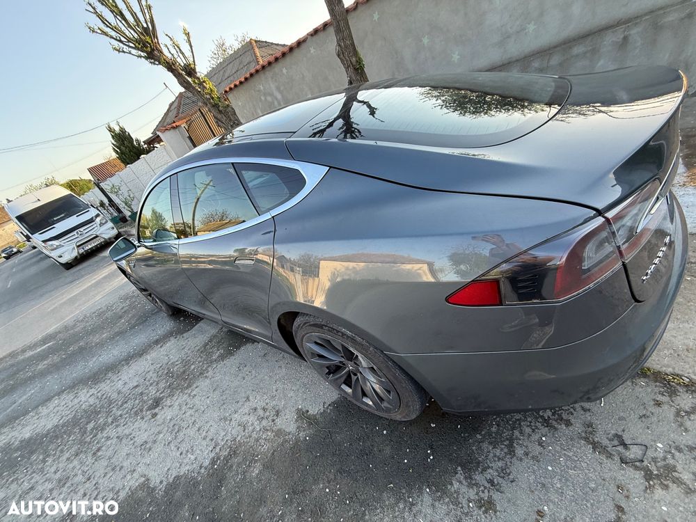 Tesla Model S Standard - 7