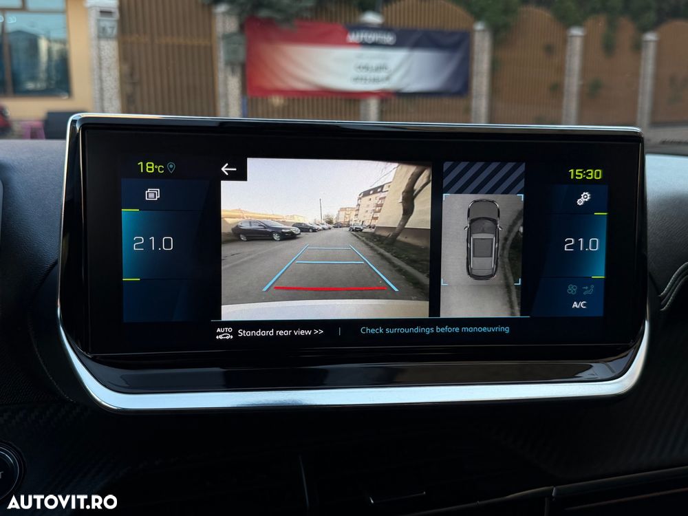 Peugeot 2008 e-2008 GT Line - 19