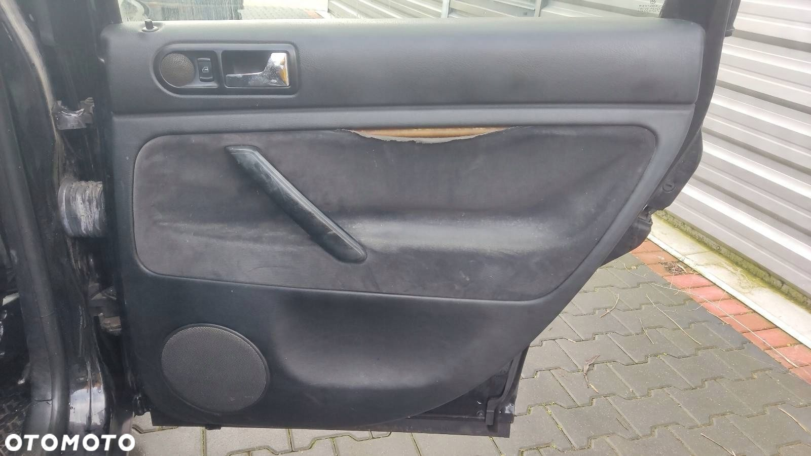 DRZWI KOMPLETNE PRAWY TYŁ VOLKSWAGEN PASSAT B5 FL - 4