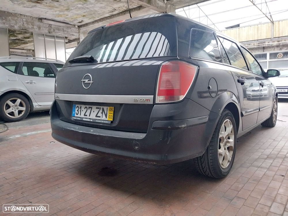 Opel Astra Caravan 1.9 CDTi Cosmo - 9