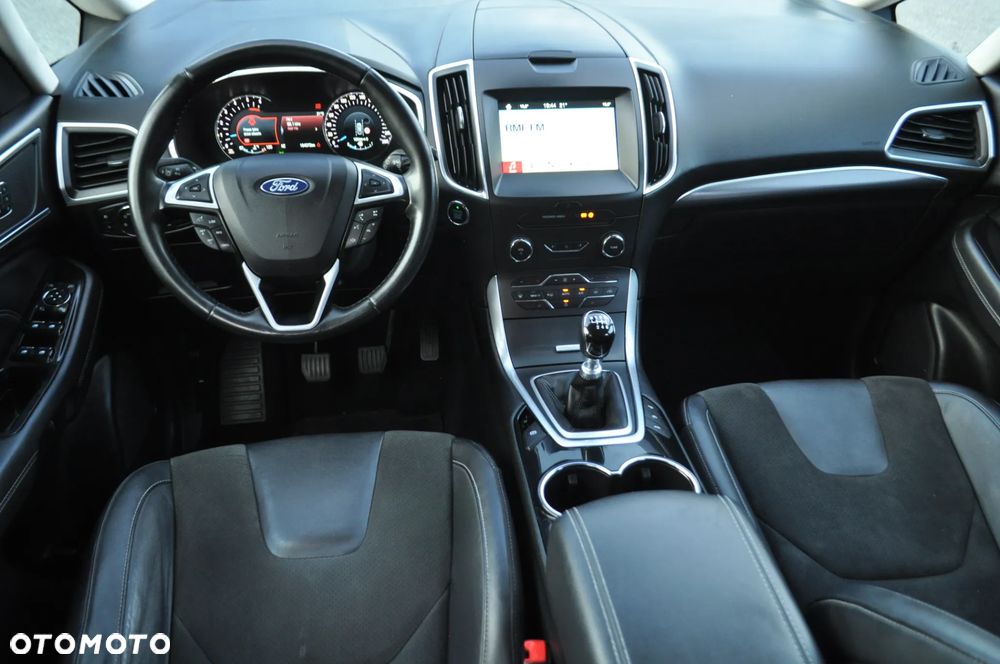 Ford S-Max 2.0 TDCi Titanium - 8