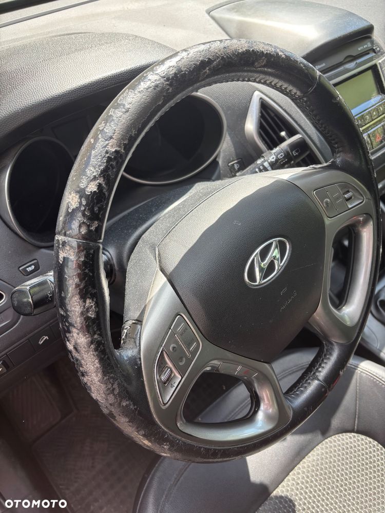 Hyundai Tucson 2.0 CRDi VGT 2WD GLS - 12