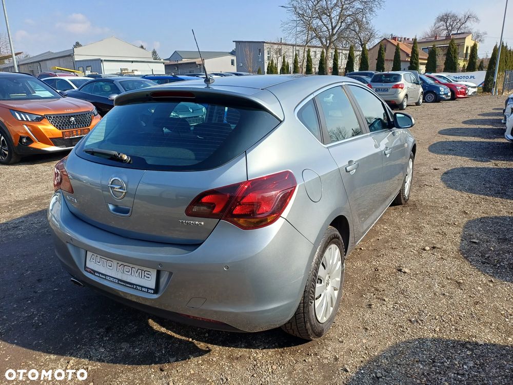 Opel Astra 1.4 Turbo Cosmo - 7