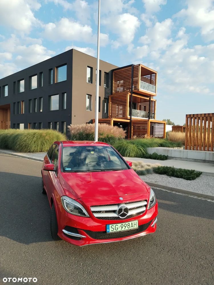 Mercedes-Benz Klasa B (Electric Drive) 250 e - 19
