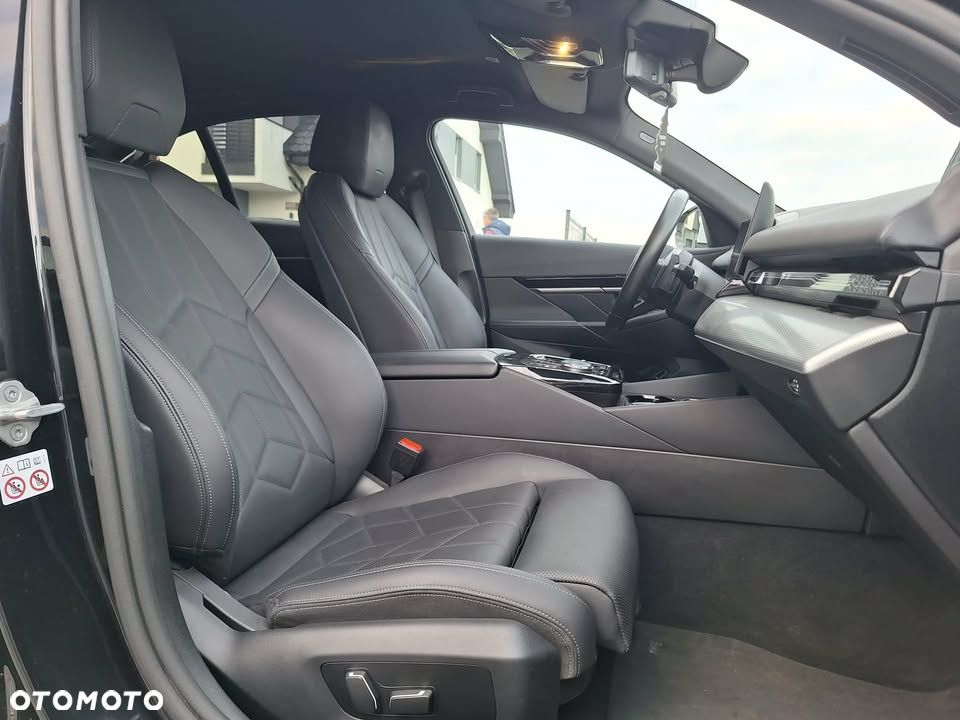 BMW Seria 5 520e Luxury Line sport - 7