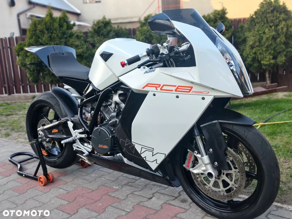 KTM RC 8 - 1