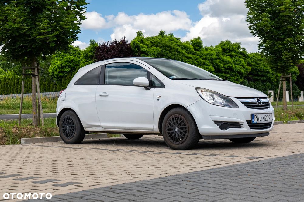 Opel Corsa 1.3 CDTI Essentia - 1