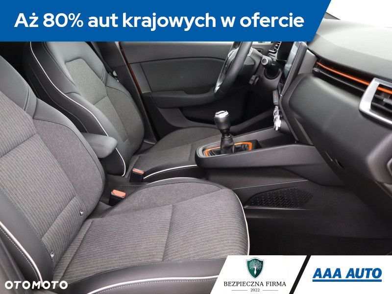 Renault Clio - 11