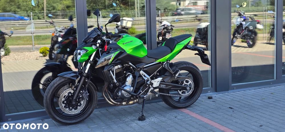 Kawasaki Z 650 - 23