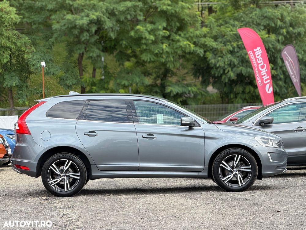 Volvo XC 60 D4 Geartronic Summum - 11